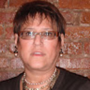 Meet your Posher, Ana maria